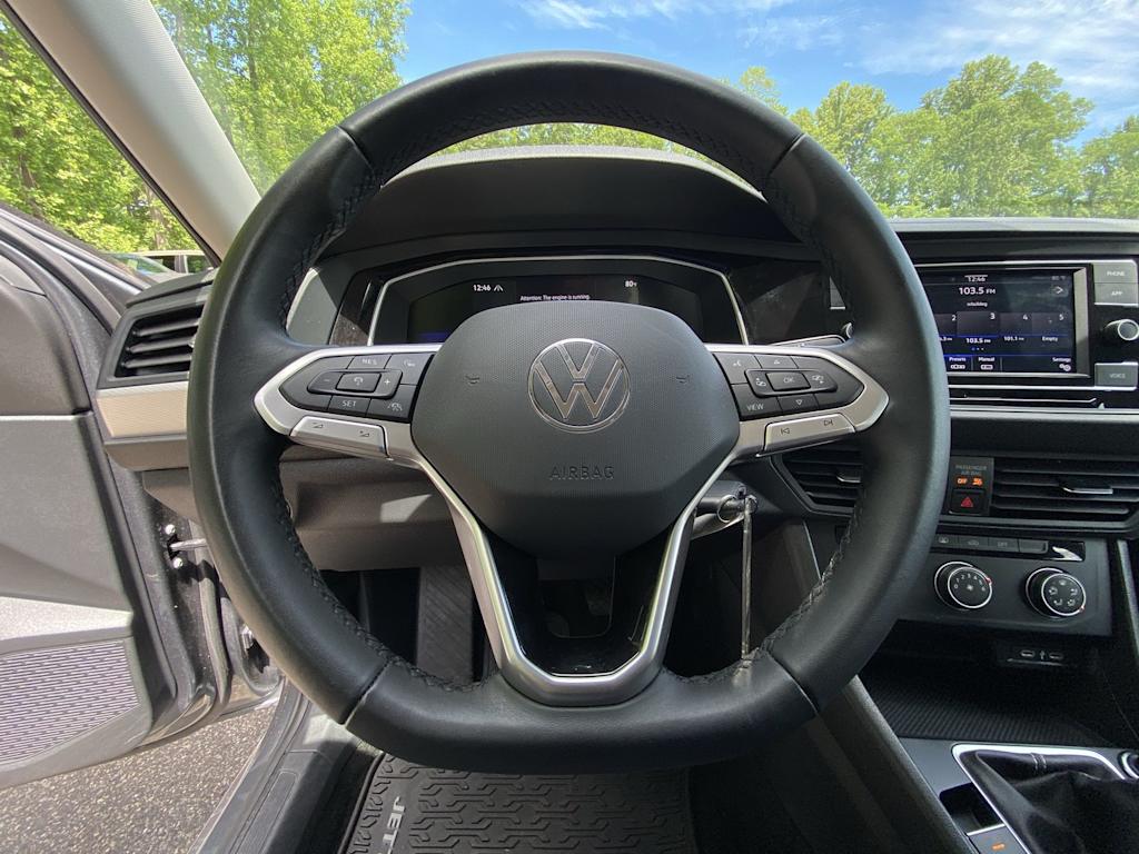 Thumbnail: 2024 Volkswagen Jetta - 6