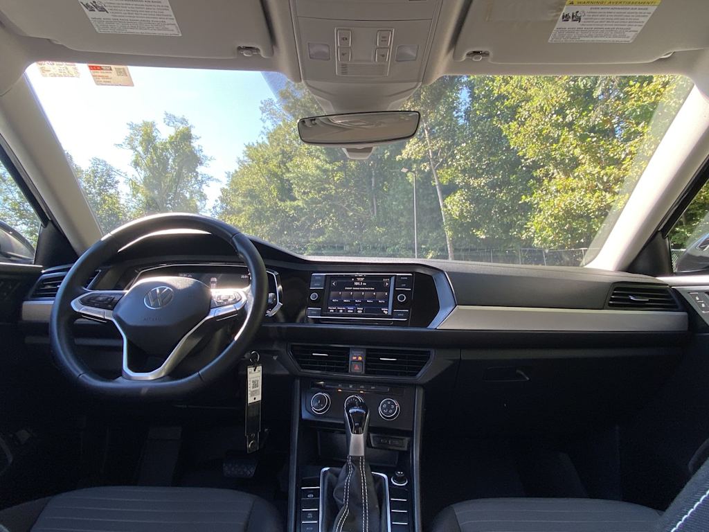 Thumbnail: 2022 Volkswagen Jetta - 2
