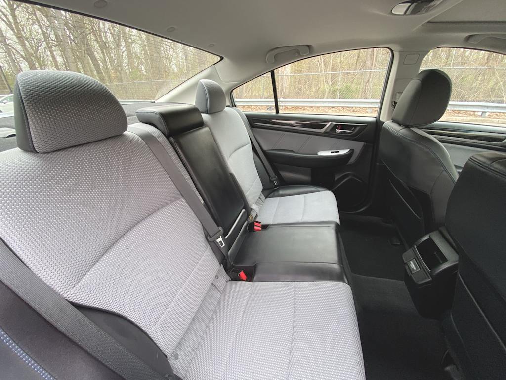 2018 Subaru Legacy Sport 28