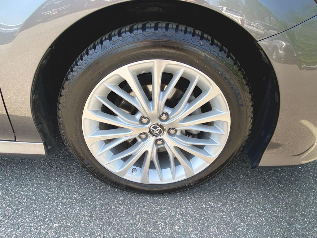 2018 Toyota Camry XLE 22