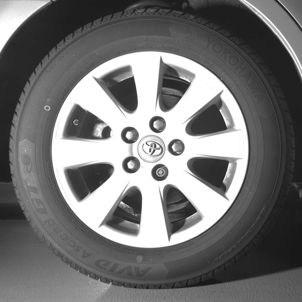 Thumbnail: 2009 Toyota Camry - 16
