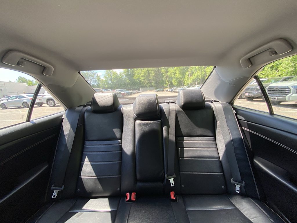 Thumbnail: 2017 Toyota Camry - 25