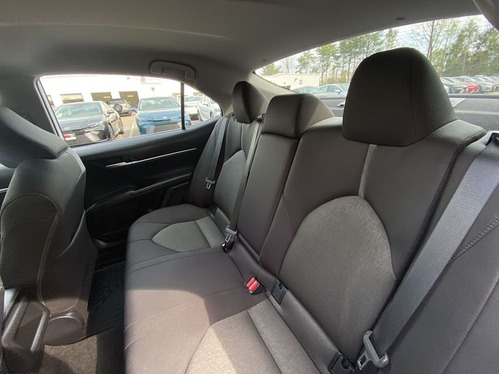 Thumbnail: 2024 Toyota Camry - 10