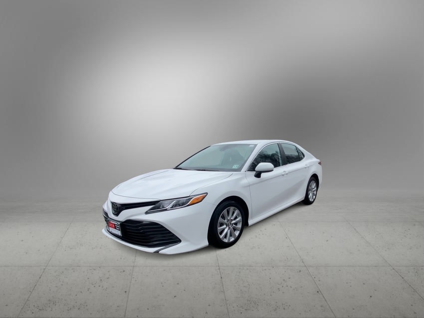 2020 Toyota Camry LE 4