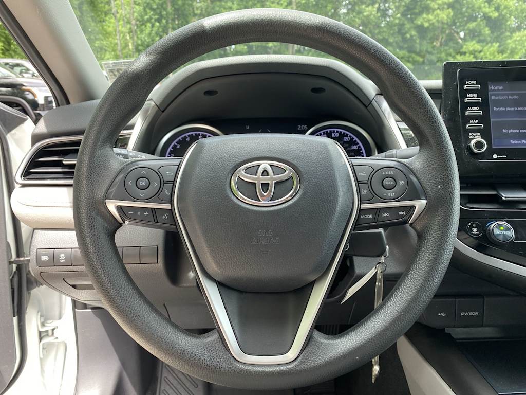 Thumbnail: 2023 Toyota Camry - 12