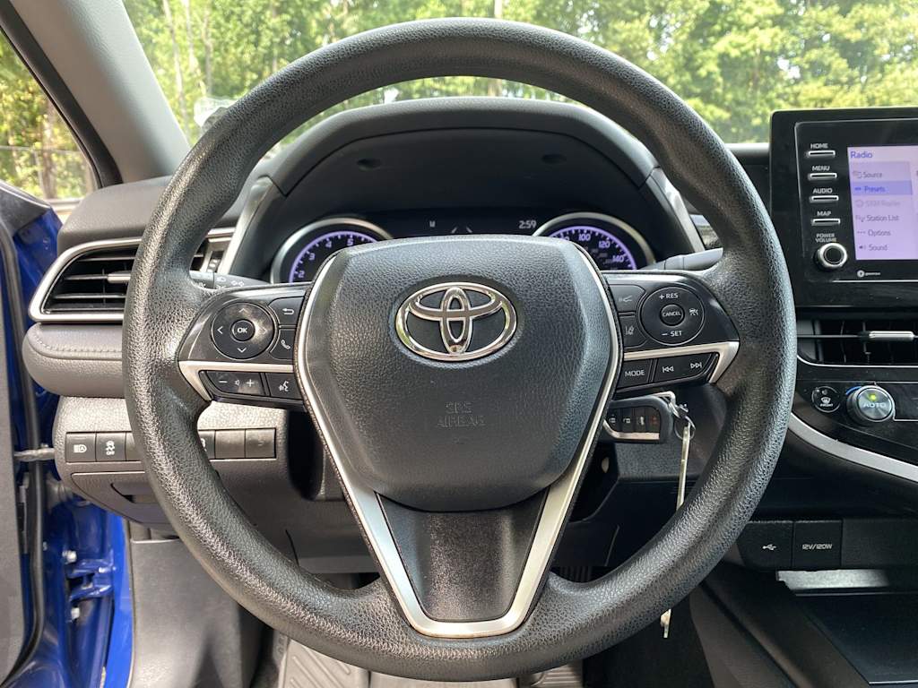 Thumbnail: 2023 Toyota Camry - 9