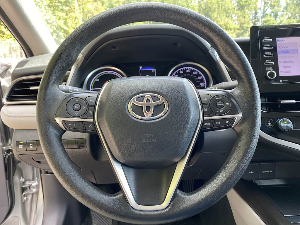 Thumbnail: 2022 Toyota Camry - 13