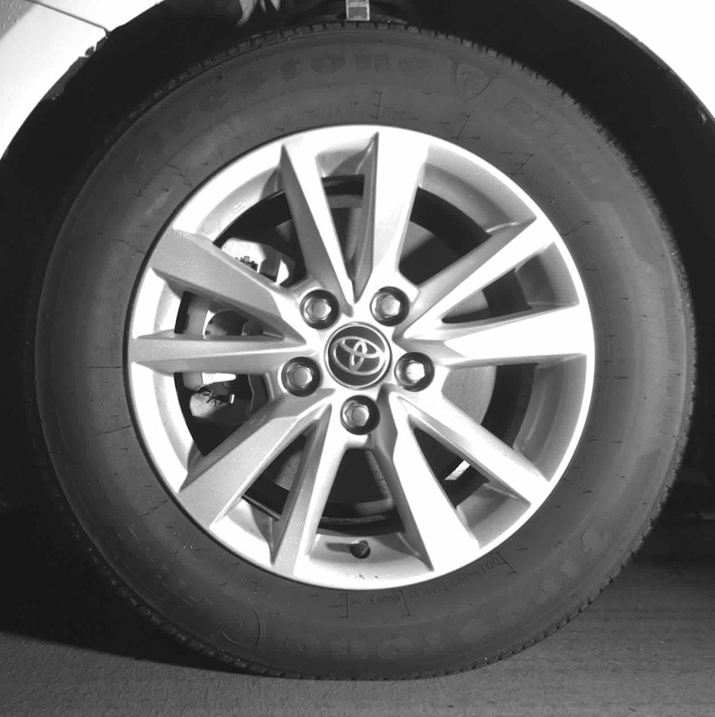 Thumbnail: 2025 Toyota Camry - 11