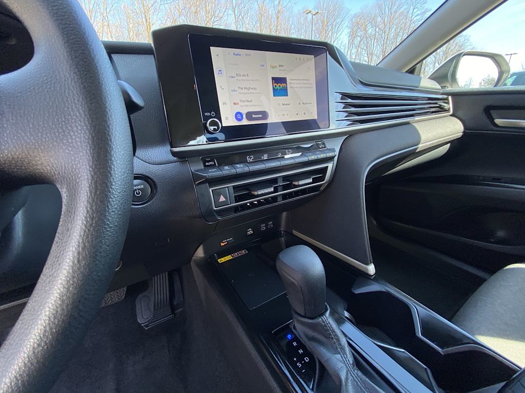 Thumbnail: 2025 Toyota Camry - 12