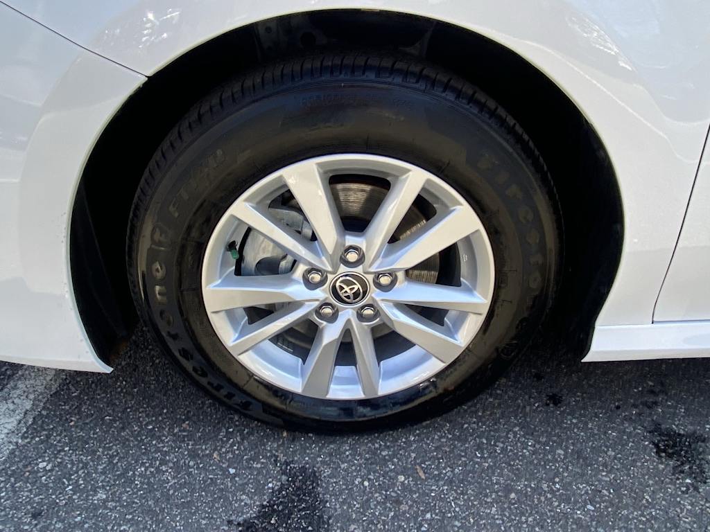 Thumbnail: 2025 Toyota Camry - 7