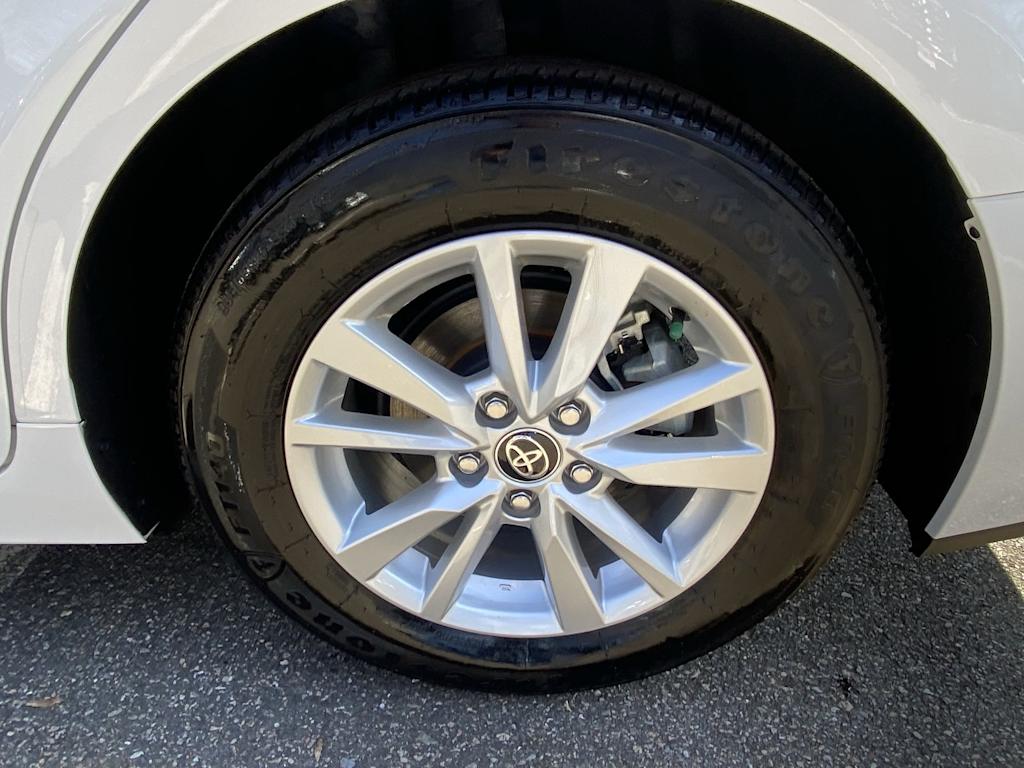 Thumbnail: 2025 Toyota Camry - 23