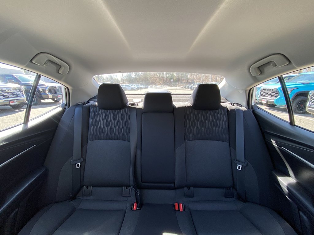 Thumbnail: 2025 Toyota Camry - 30