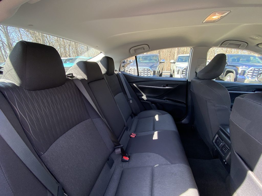 Thumbnail: 2025 Toyota Camry - 29