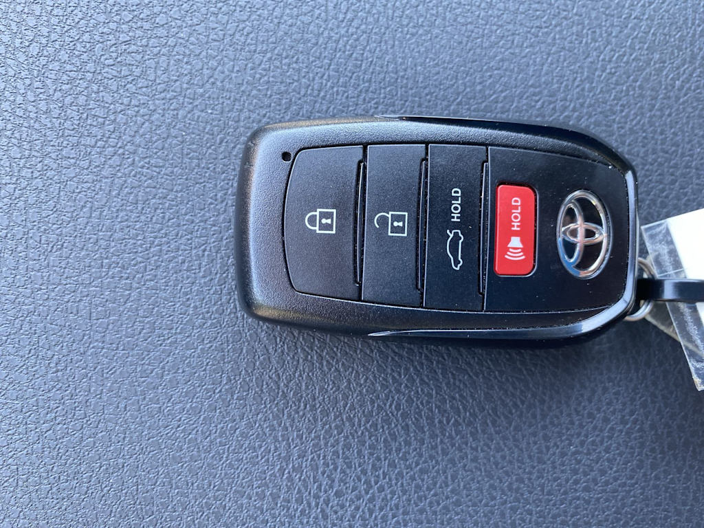 Thumbnail: 2026 Toyota Camry - 15