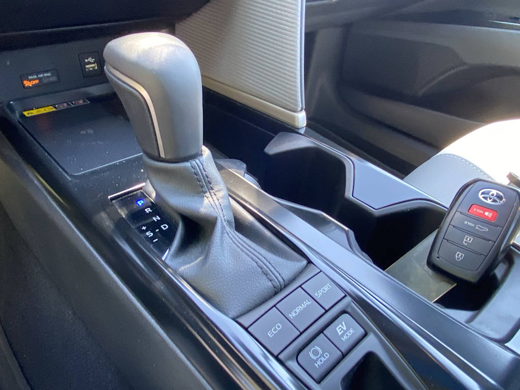 Thumbnail: 2026 Toyota Camry - 12