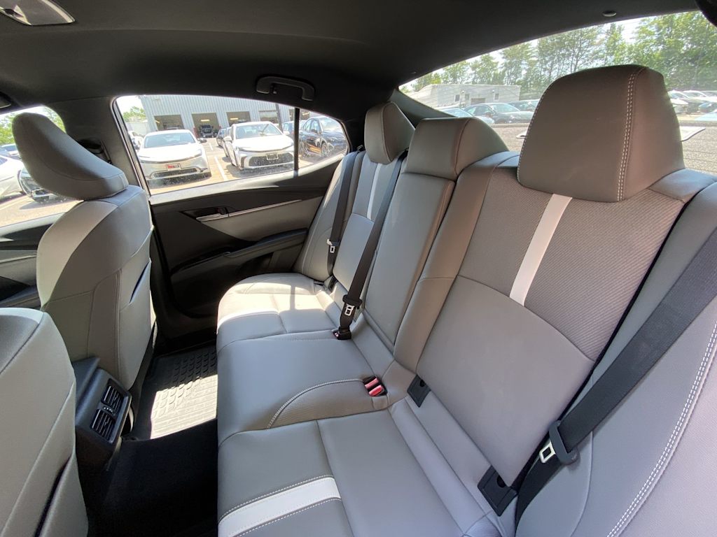 Thumbnail: 2026 Toyota Camry - 10