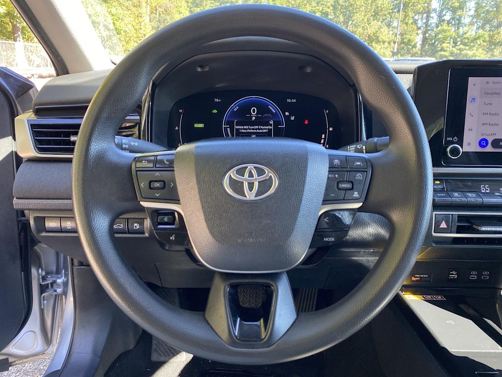 Thumbnail: 2025 Toyota Camry - 13