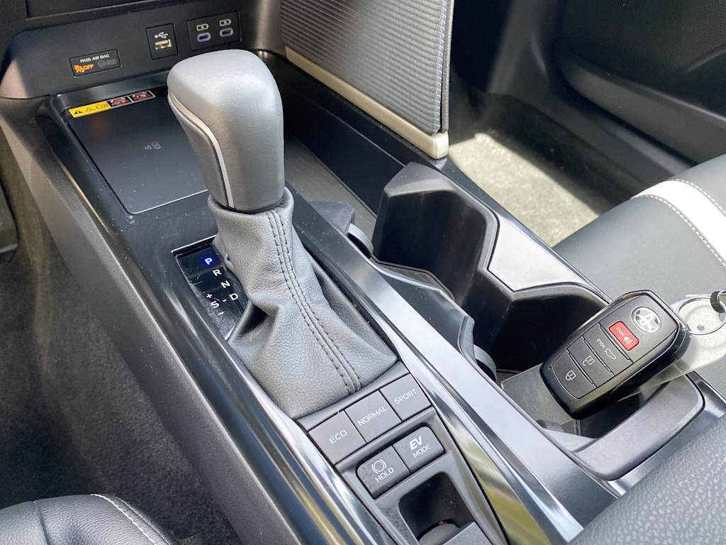 Thumbnail: 2025 Toyota Camry - 13