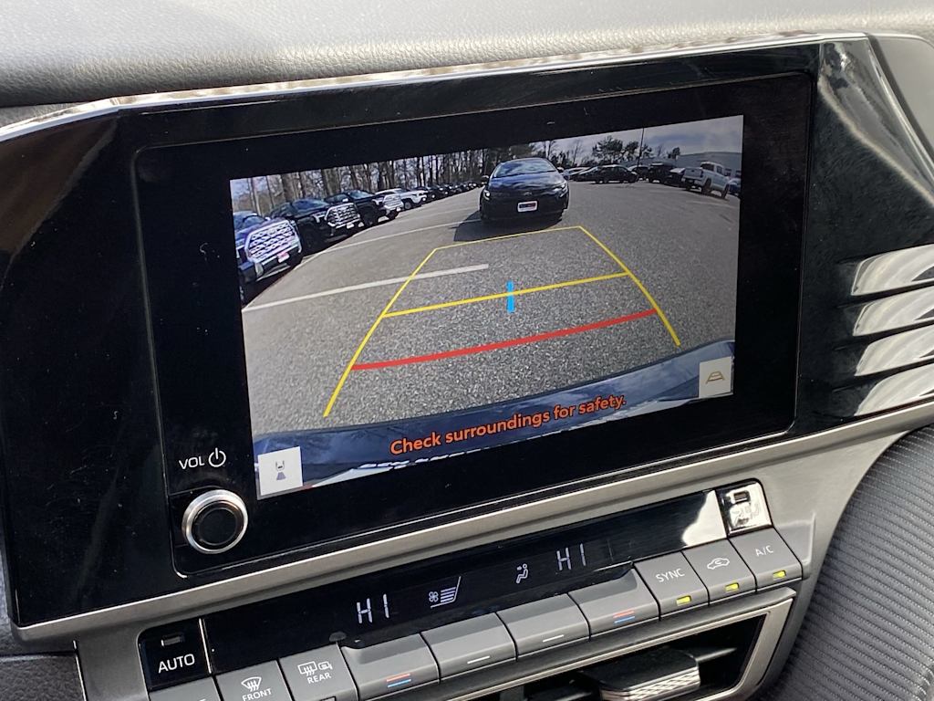 Thumbnail: 2025 Toyota Camry - 31