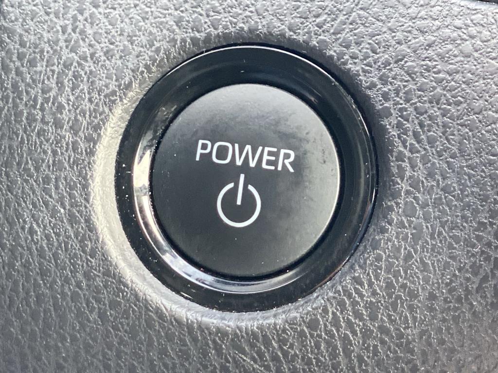 Thumbnail: 2025 Toyota Camry - 32