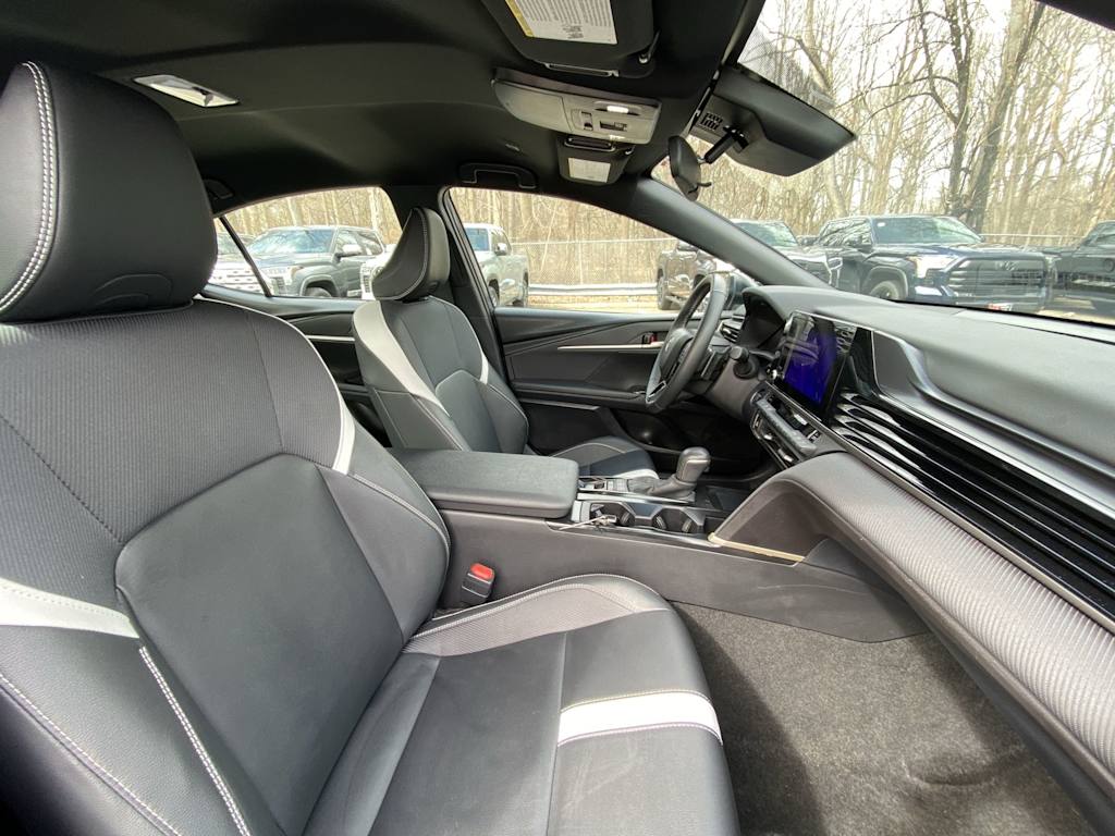 Thumbnail: 2025 Toyota Camry - 26