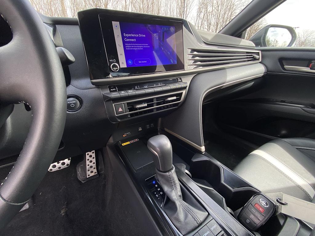 Thumbnail: 2025 Toyota Camry - 10