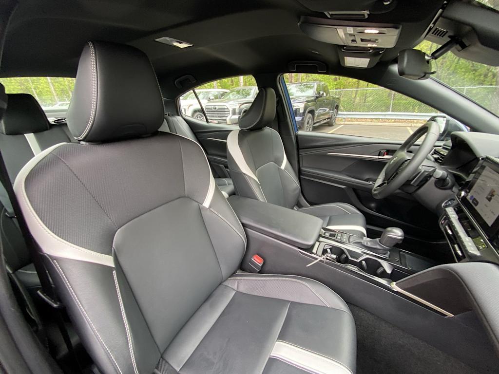 Thumbnail: 2025 Toyota Camry - 26