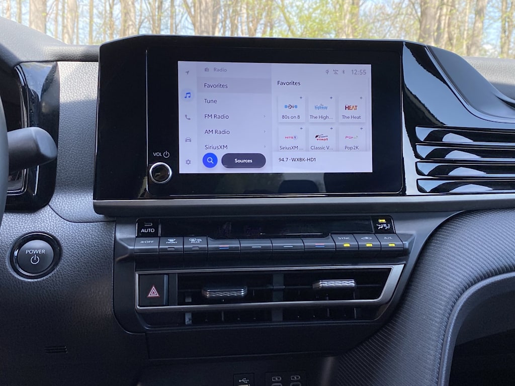 Thumbnail: 2025 Toyota Camry - 12