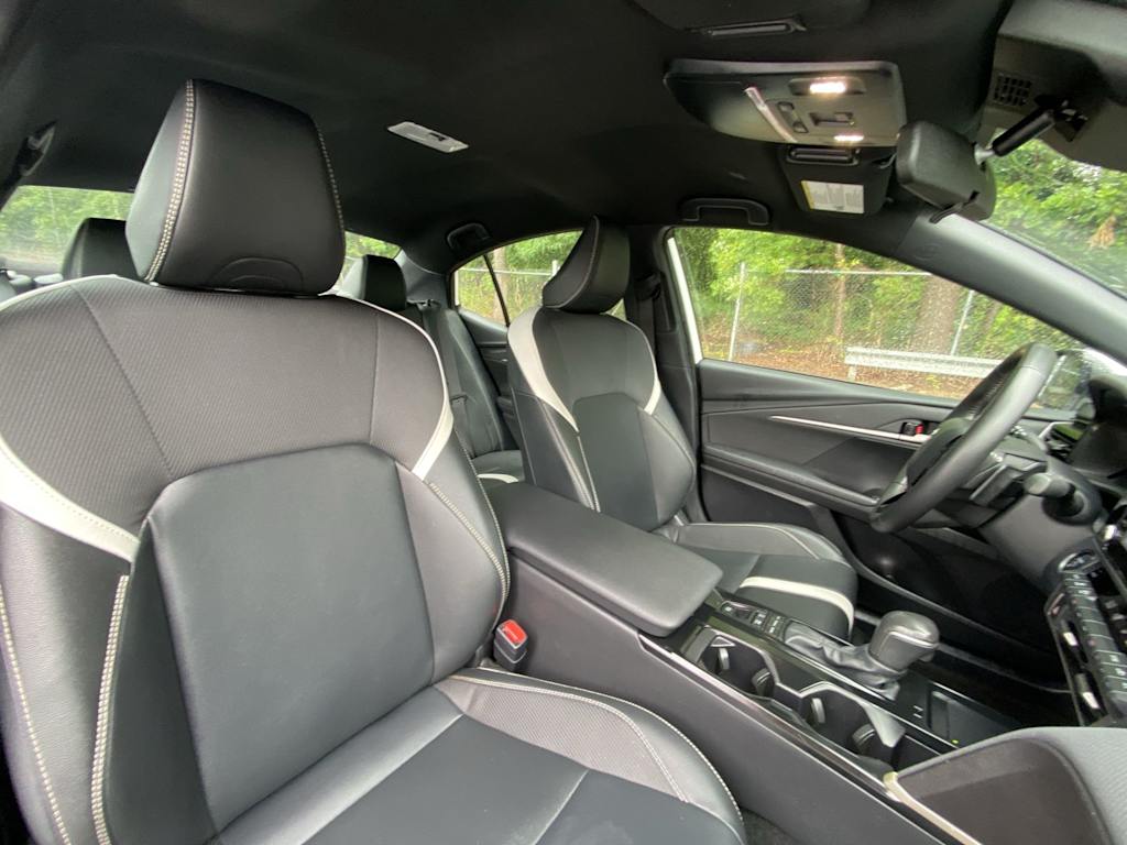 Thumbnail: 2025 Toyota Camry - 30
