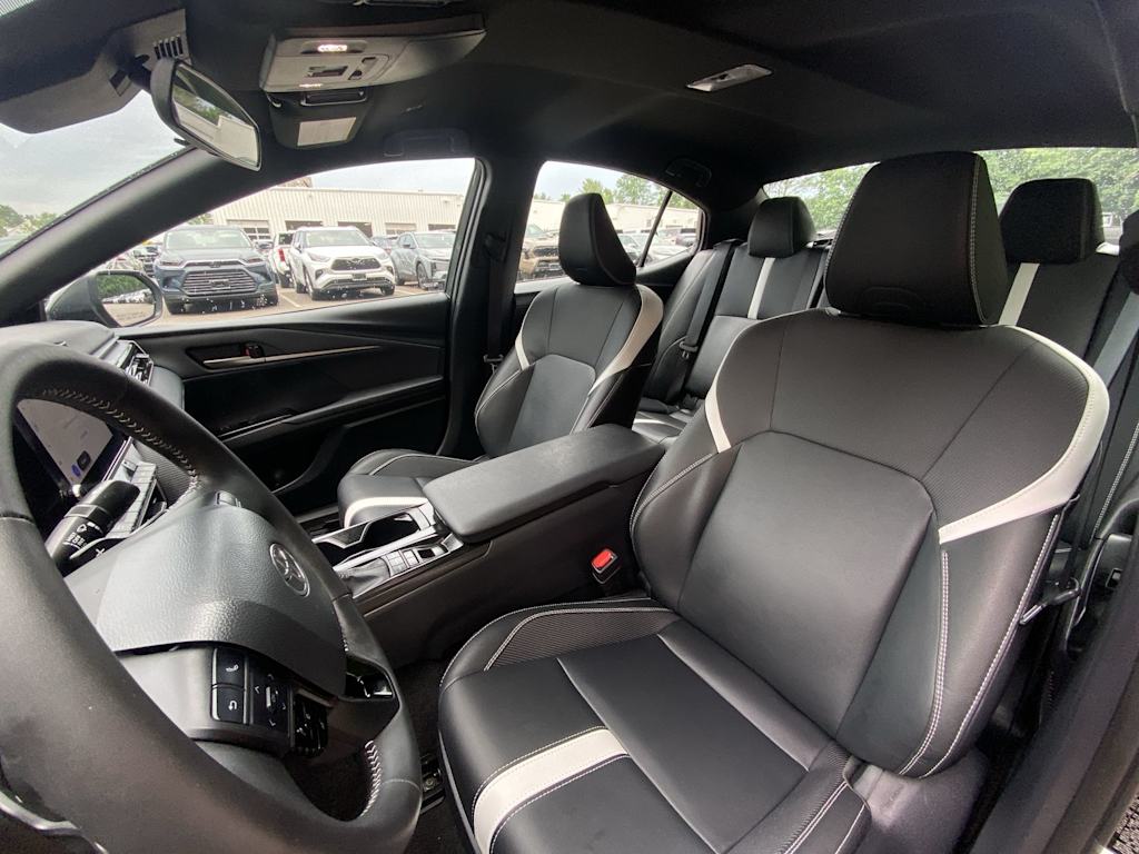 Thumbnail: 2026 Toyota Camry - 10