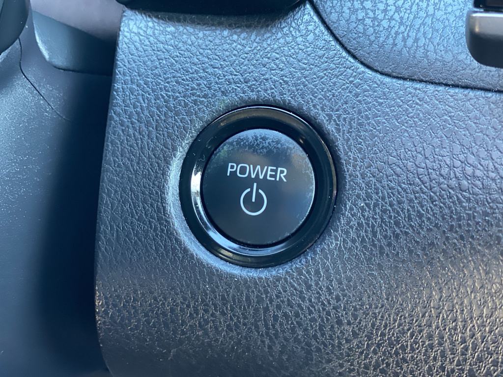 Thumbnail: 2025 Toyota Camry - 30