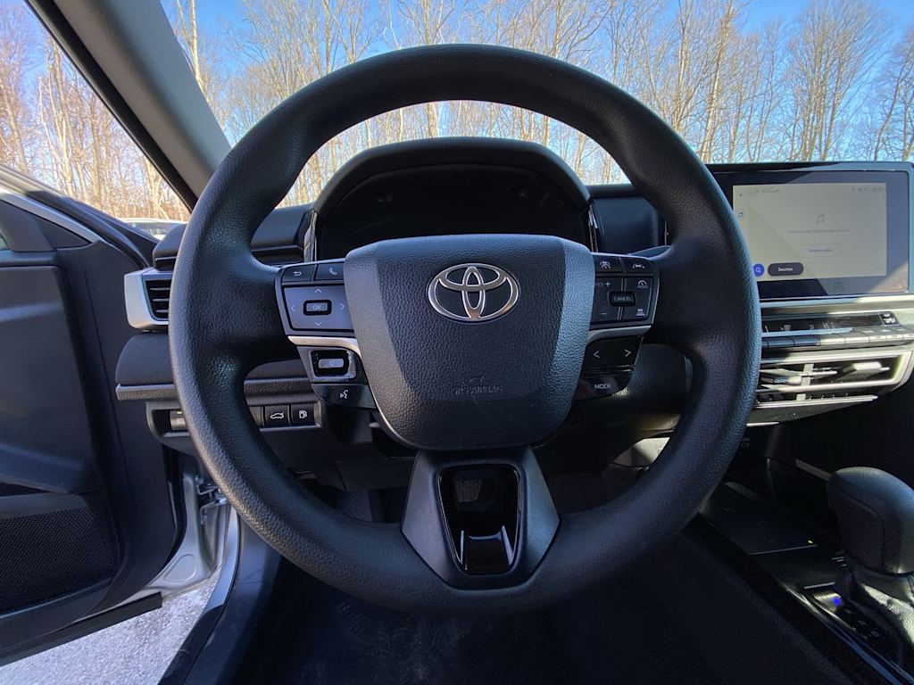 Thumbnail: 2025 Toyota Camry - 8