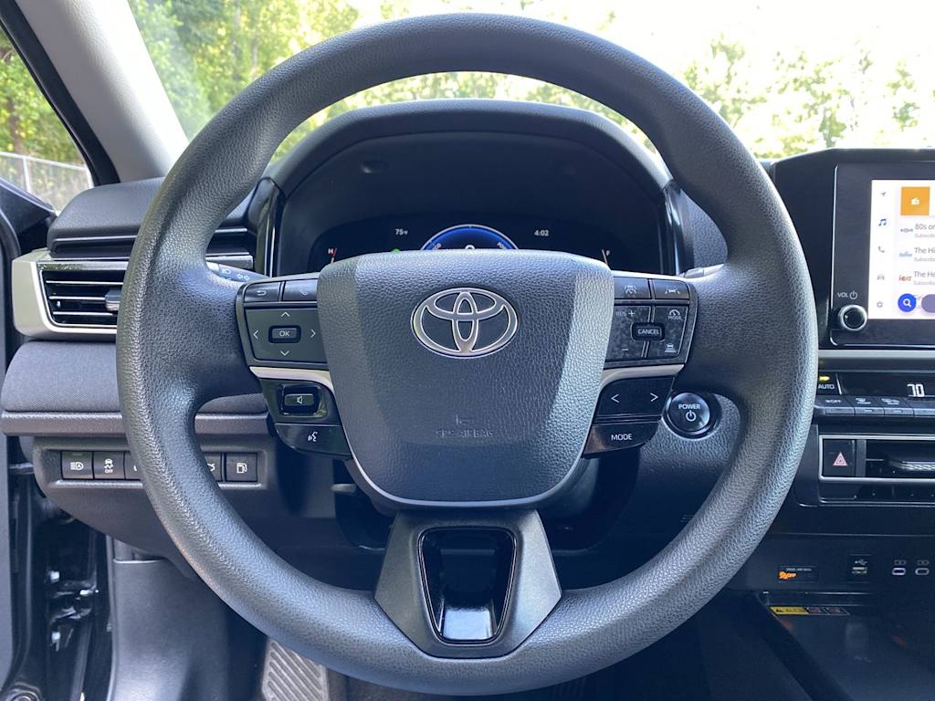 Thumbnail: 2025 Toyota Camry - 13
