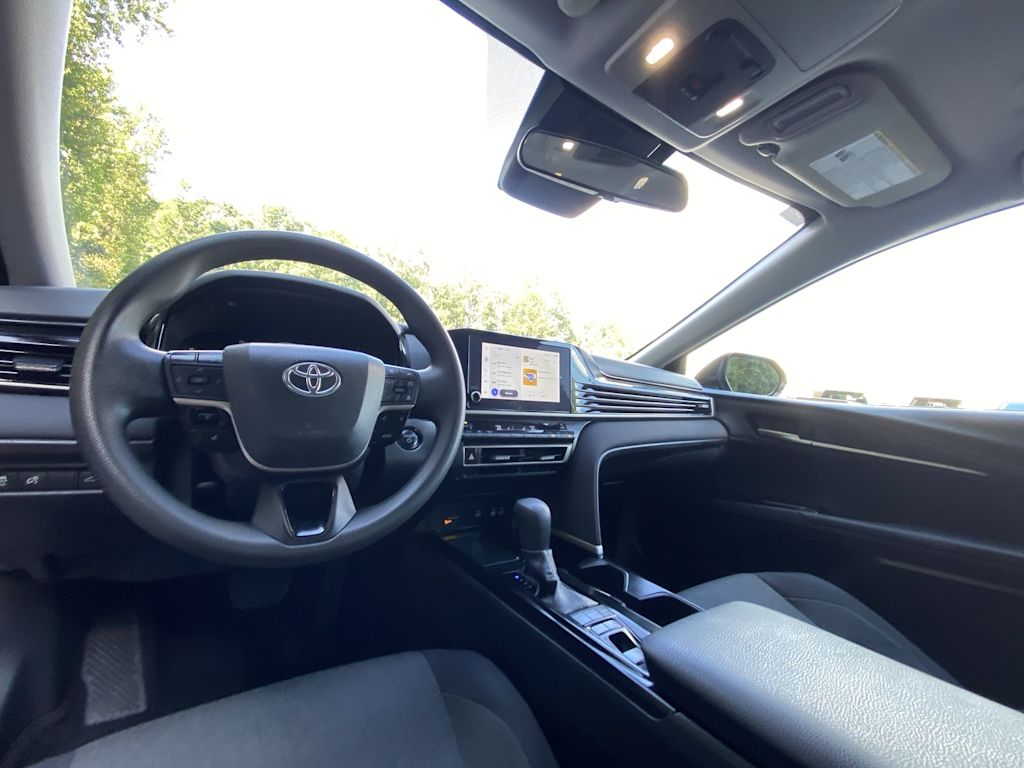 Thumbnail: 2025 Toyota Camry - 9