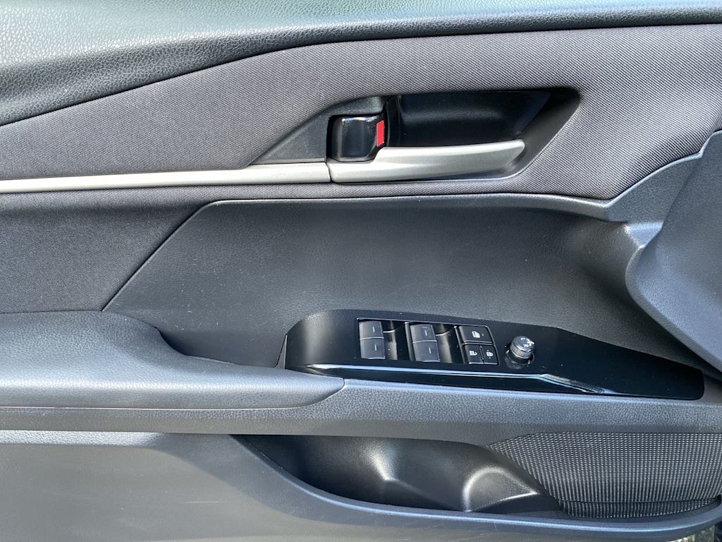 Thumbnail: 2025 Toyota Camry - 29