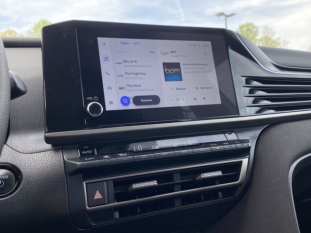 Thumbnail: 2025 Toyota Camry - 13