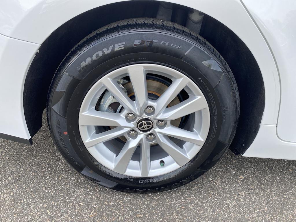 Thumbnail: 2025 Toyota Camry - 26