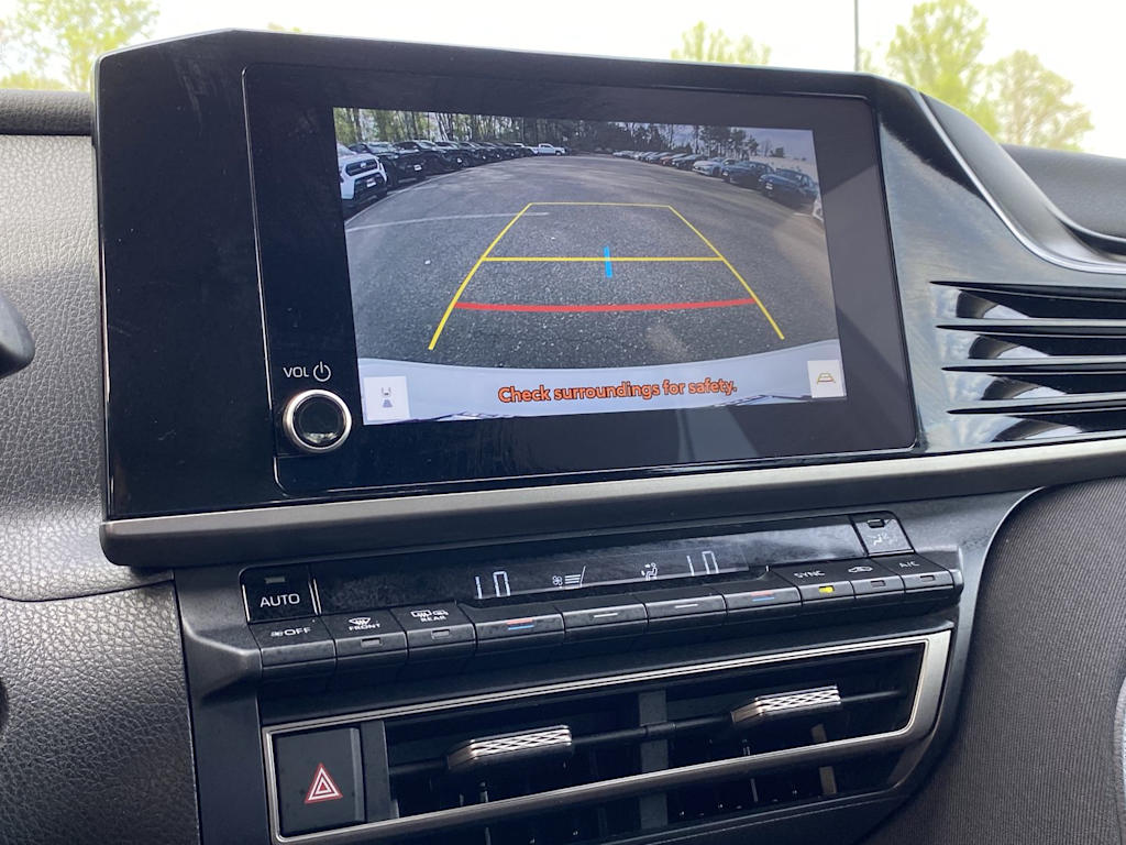 Thumbnail: 2025 Toyota Camry - 33