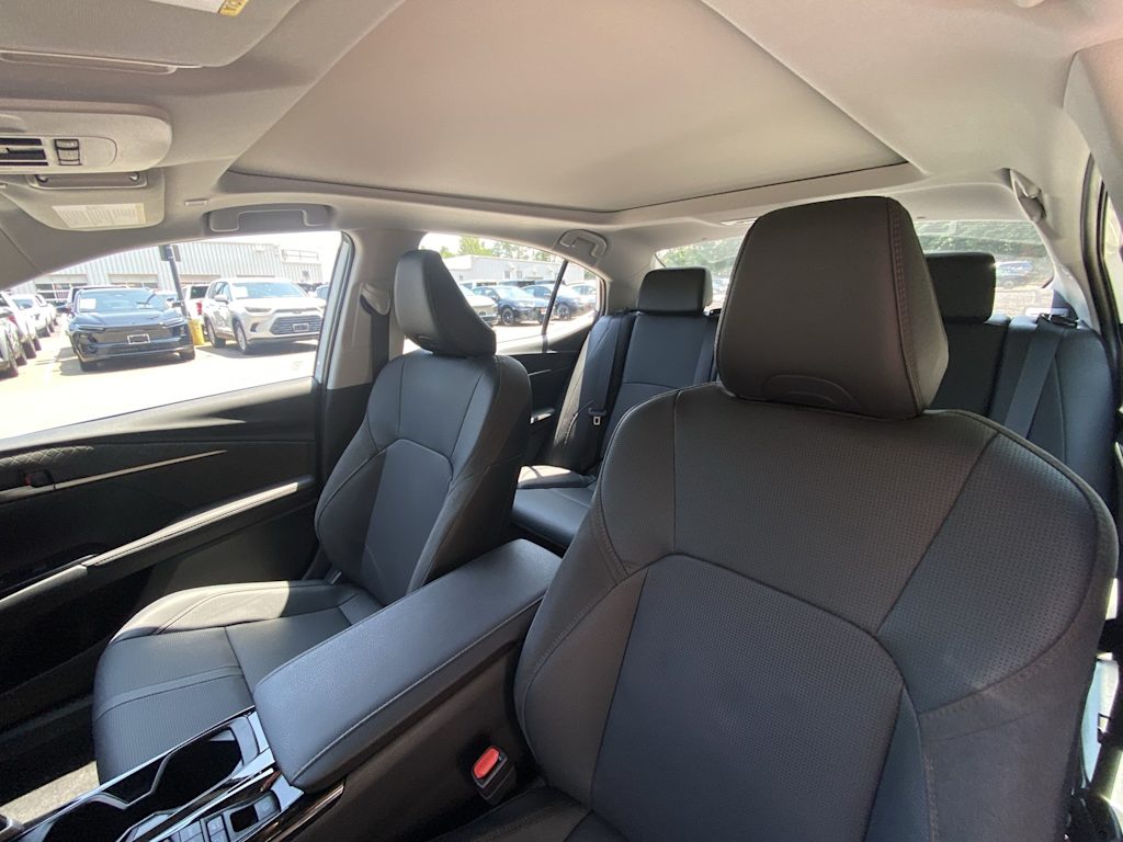 Thumbnail: 2026 Toyota Camry - 11