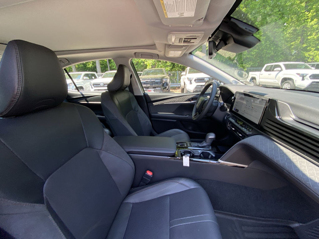 Thumbnail: 2026 Toyota Camry - 27