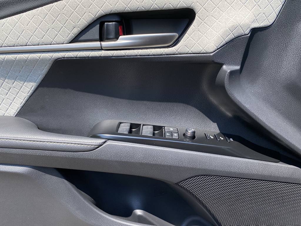 Thumbnail: 2026 Toyota Camry - 14