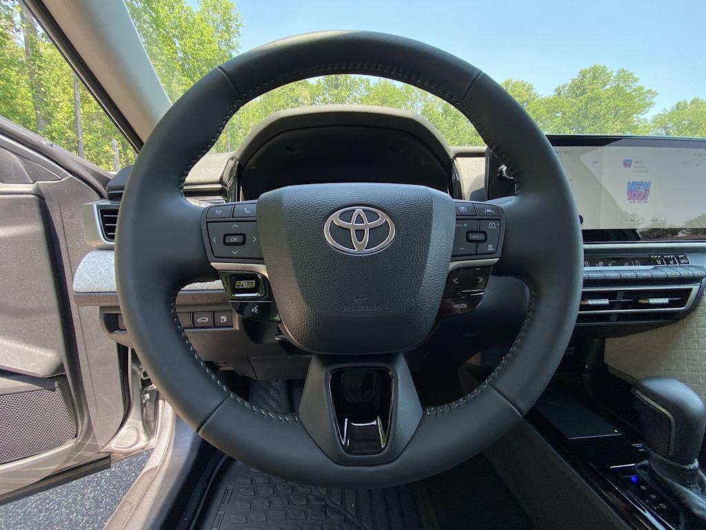 Thumbnail: 2026 Toyota Camry - 10