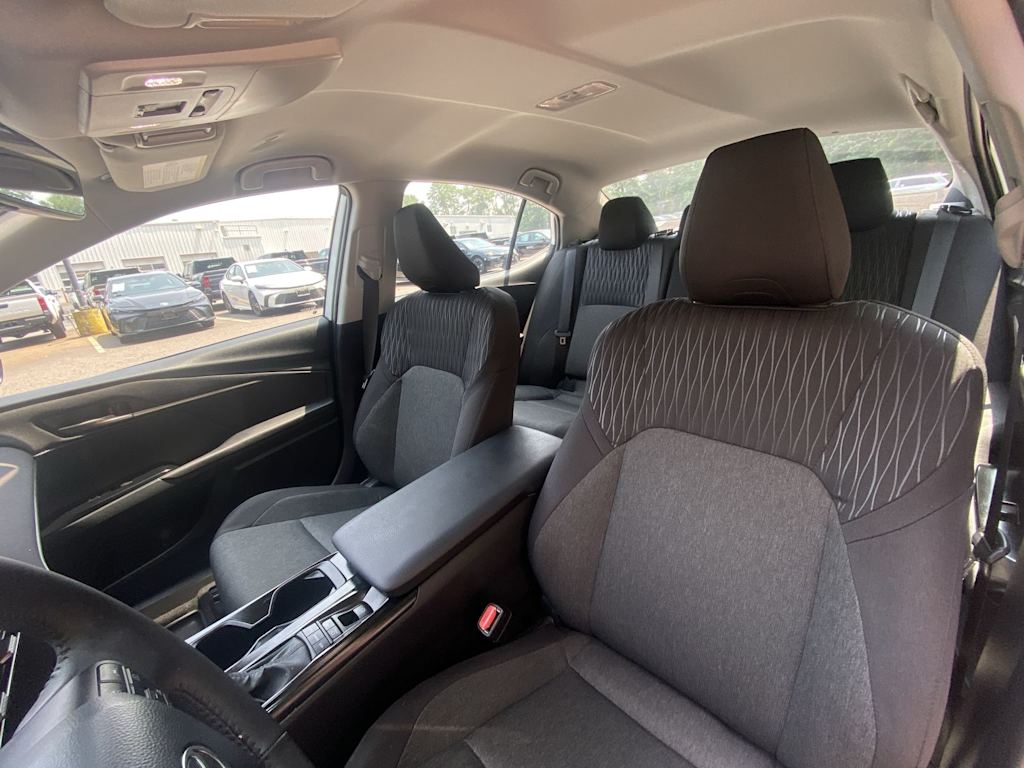 Thumbnail: 2026 Toyota Camry - 9