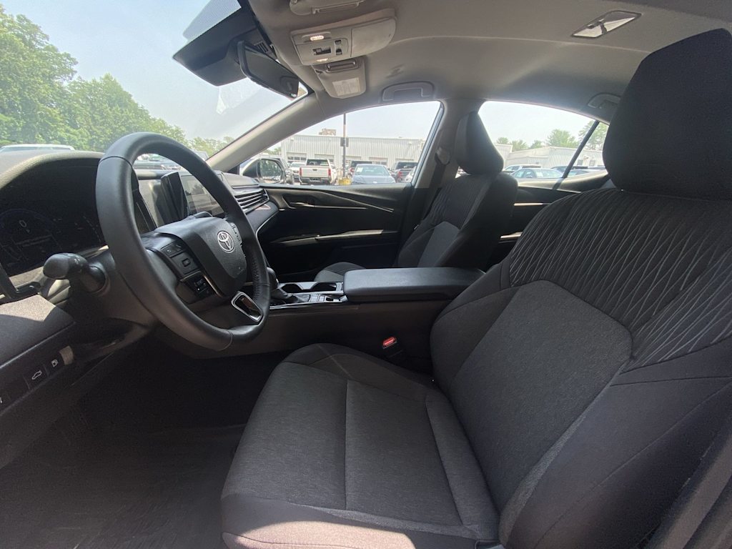 Thumbnail: 2026 Toyota Camry - 8