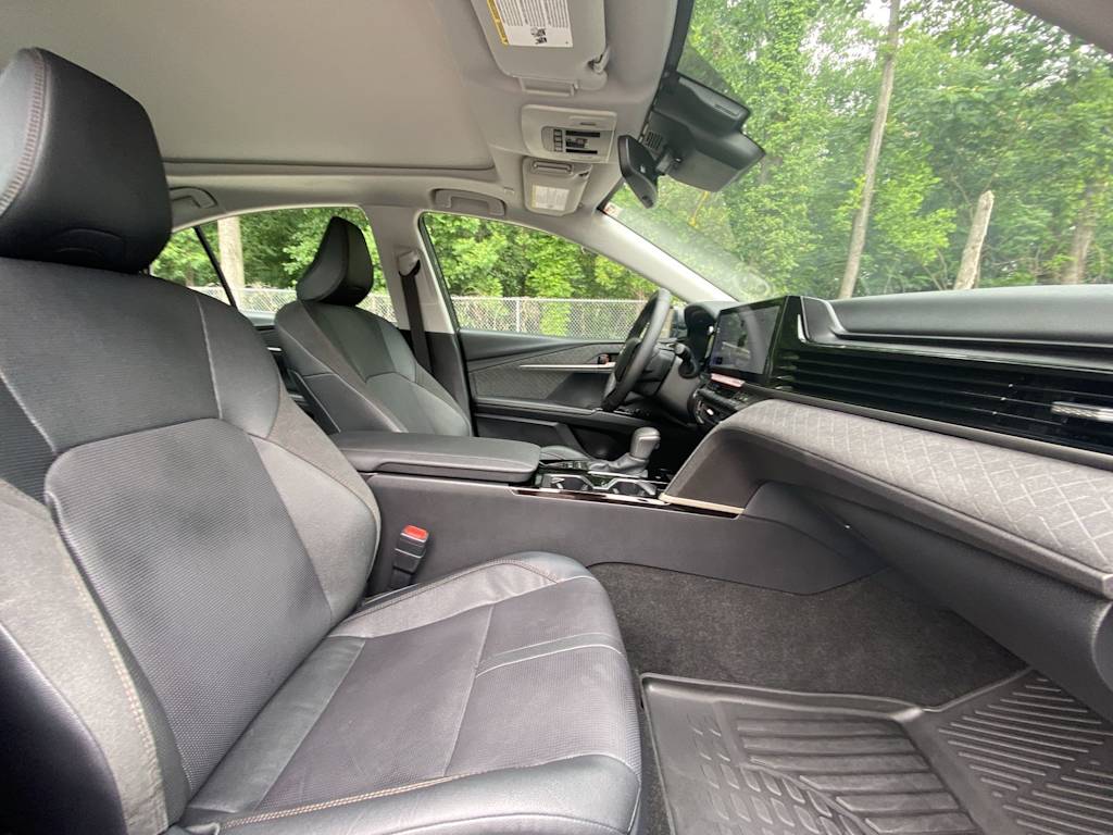 Thumbnail: 2026 Toyota Camry - 31