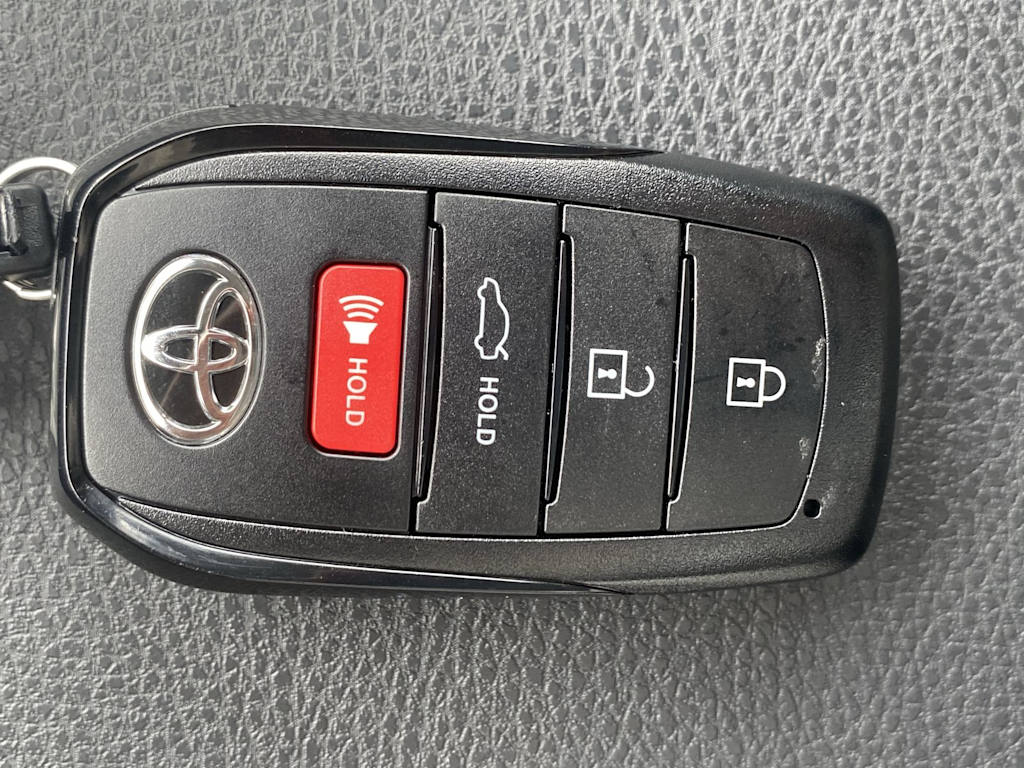 Thumbnail: 2026 Toyota Camry - 18