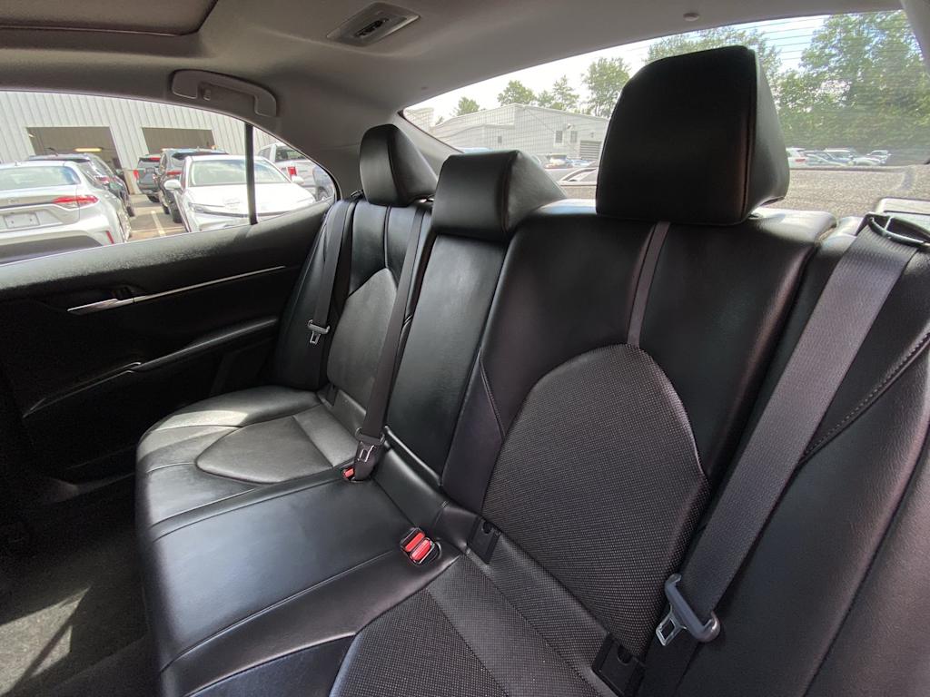 Thumbnail: 2023 Toyota Camry - 10