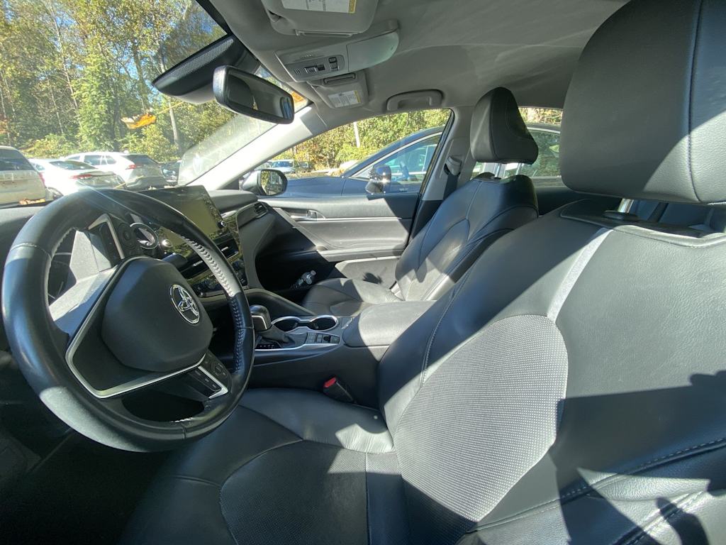 Thumbnail: 2022 Toyota Camry - 6