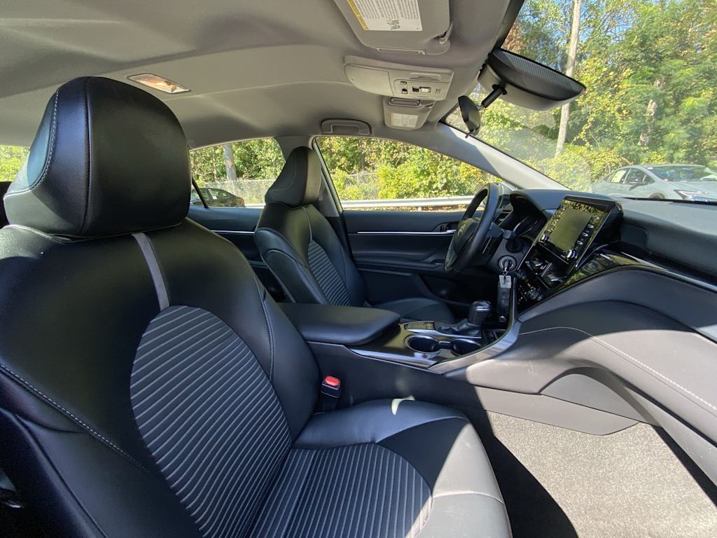 Thumbnail: 2024 Toyota Camry - 21