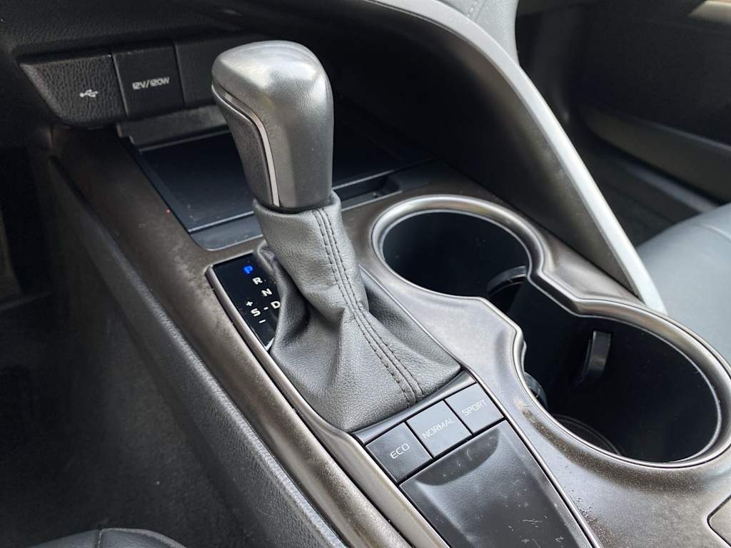 Thumbnail: 2024 Toyota Camry - 14